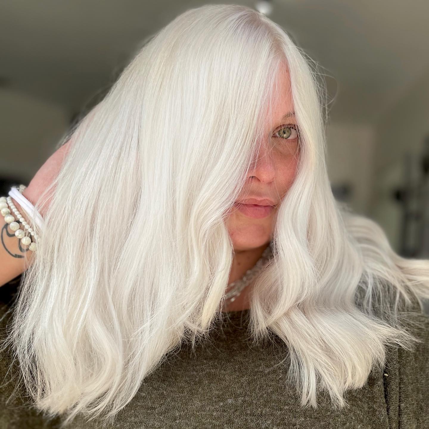 Bright White Hair for Green Eyes